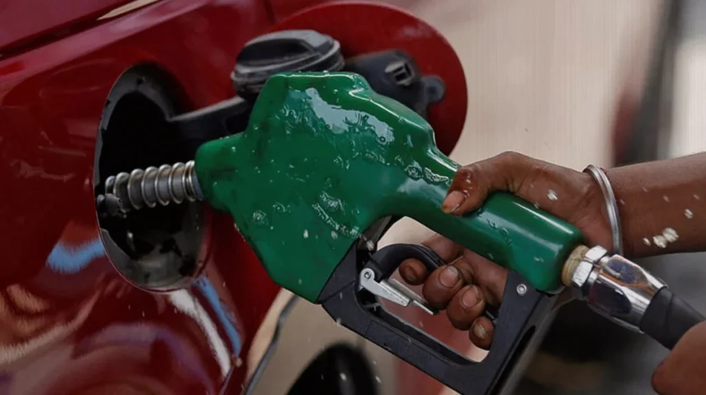 Nigeria’s Petrol Import Cost Falls to N1,283.81/Litre Despite High Prices
