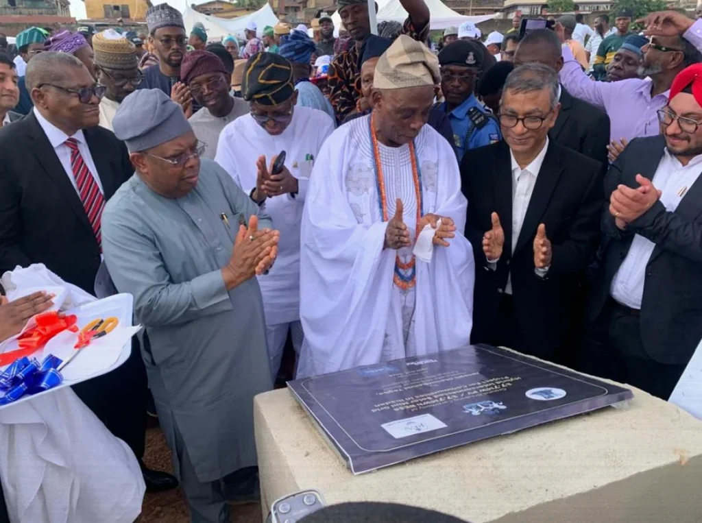 Nigeria Launches 17.7MW Ibadan Mini-Grid to Supply Five Communities