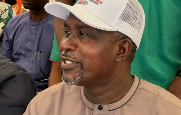 Salisu Rallies Abeokuta South APC Stakeholders Ahead of 2027 Polls