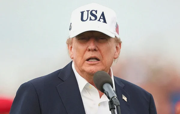 Trump Casts Early Ballot in Florida as Republicans Defend Congress