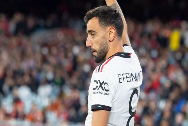 Fernandes Questions Carrick After Manchester United’s 4-1 Como Defeat