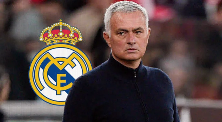 Mourinho Backs Referees Despite Ongoing Officiating Criticism