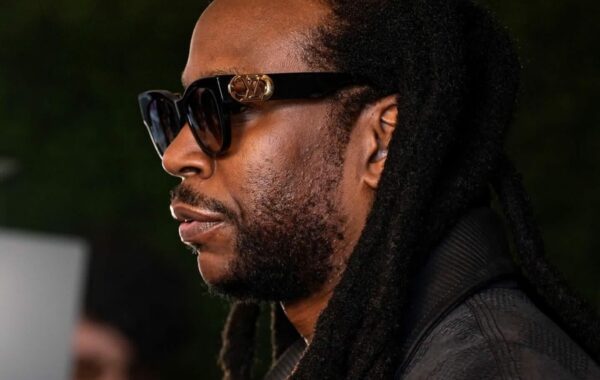 R.Kelly featuring 2Chainz “My Story”