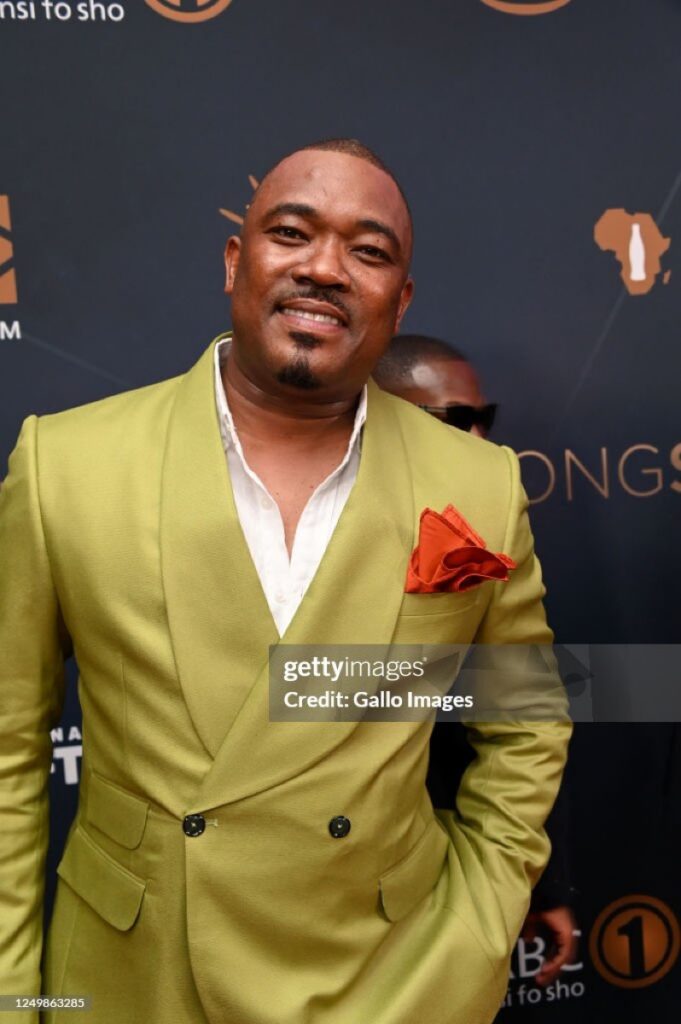 Aubrey Poo leaves Isidingo