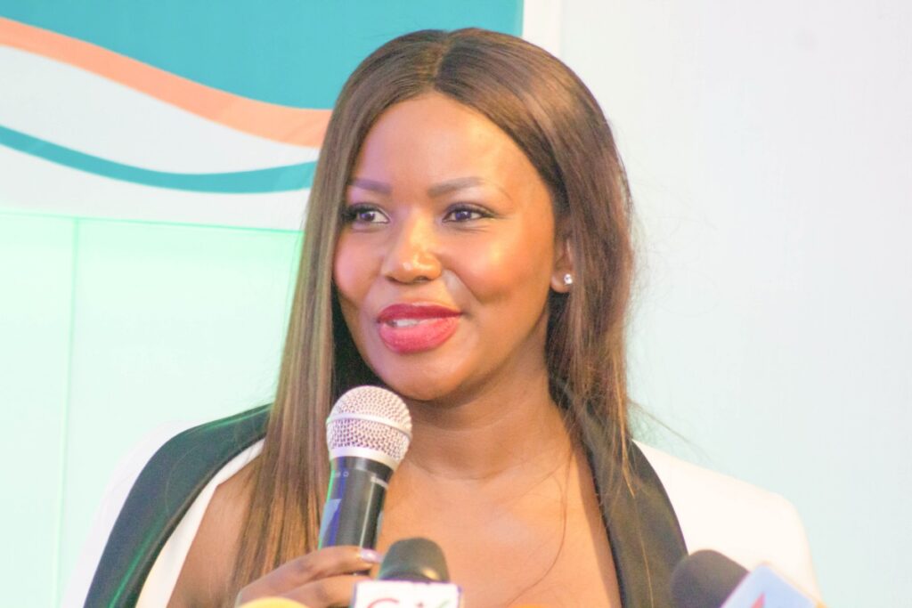 Carol Tshabala shows off her summer bod’