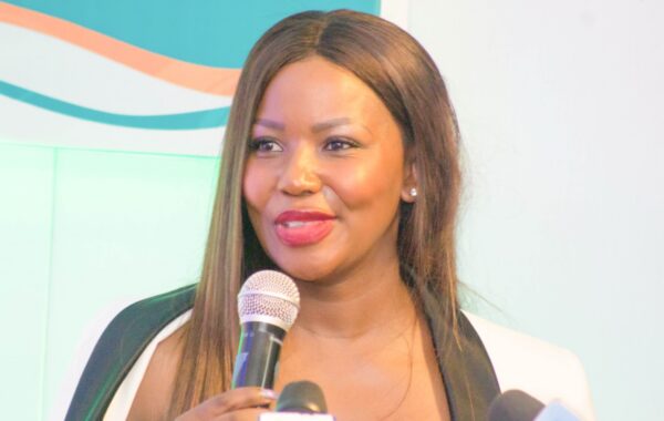Carol Tshabala shows off her summer bod’