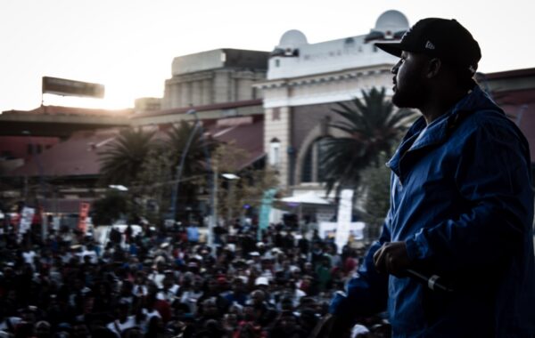 #FameVsClout Boxing Match Has Fans Excited
