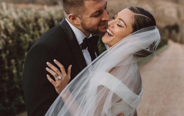 The world is her oyster: Demi – Leigh is in love & globetrotting to her heart’s content