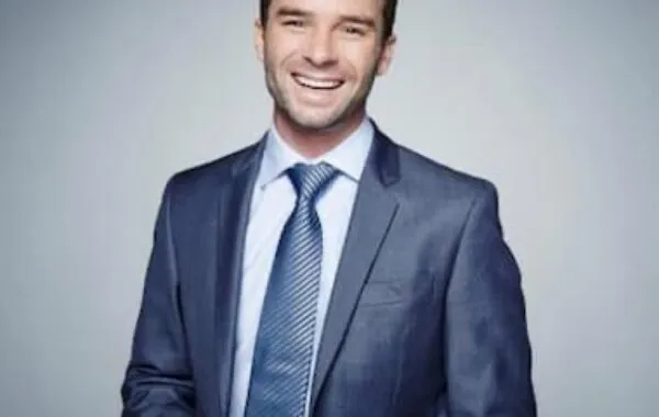 Derek Van Dam