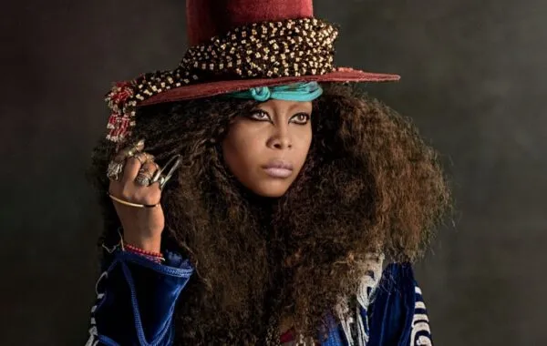 Erykah Badu is headed to SA for the 2018 #DSTVDelicious fest