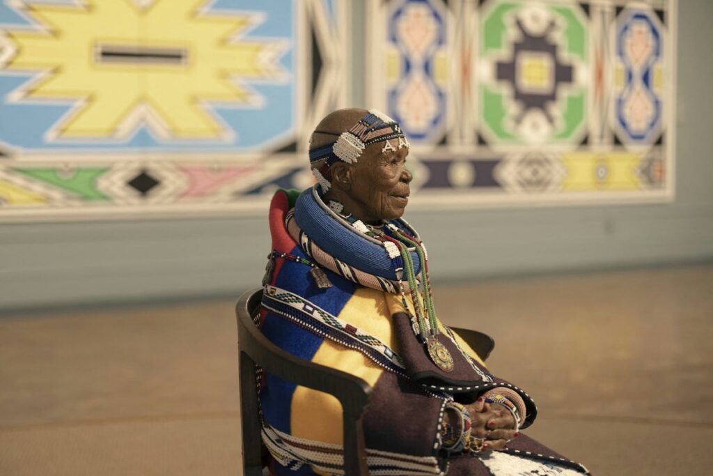 Dr Esther Mahlangu Designs Roll Royce Artworks
