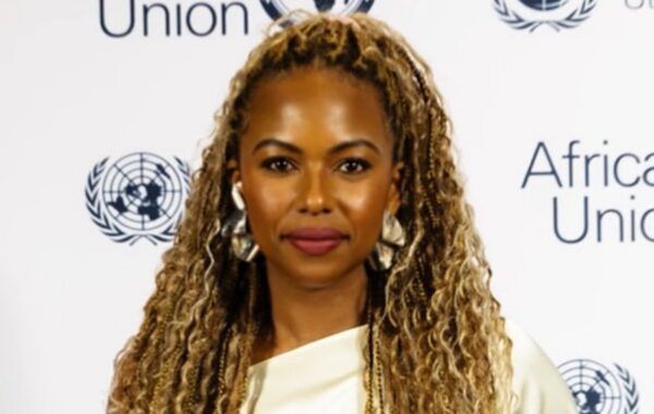 Fikile Mthwalo