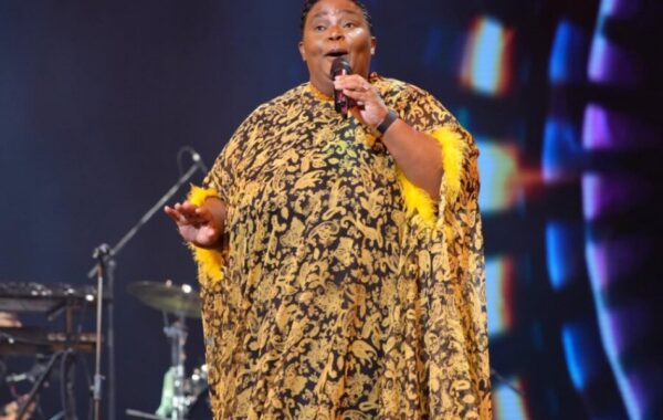 Is Hlengiwe A Scammer?