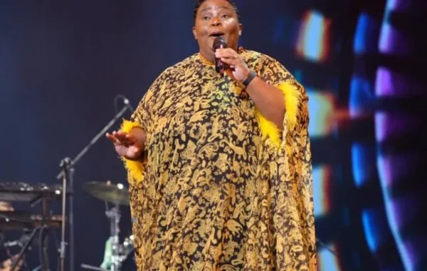 Is Hlengiwe A Scammer?