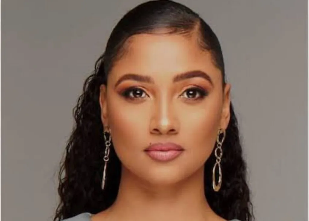 EXCLUSIVE: Jo-Anne Celebrates Her True Love Cover!