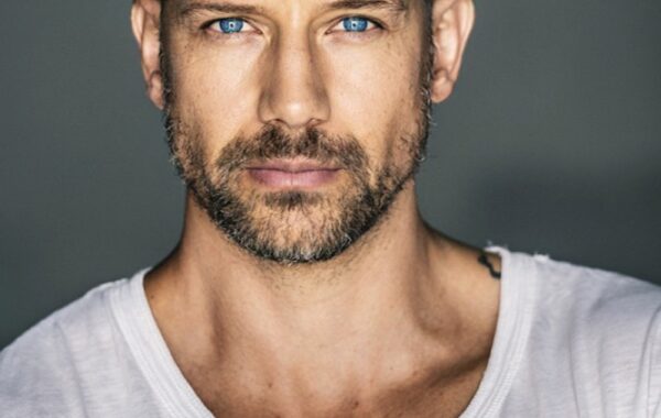 Hunky Jonathan Boynton-Lee chats to ZAlebs