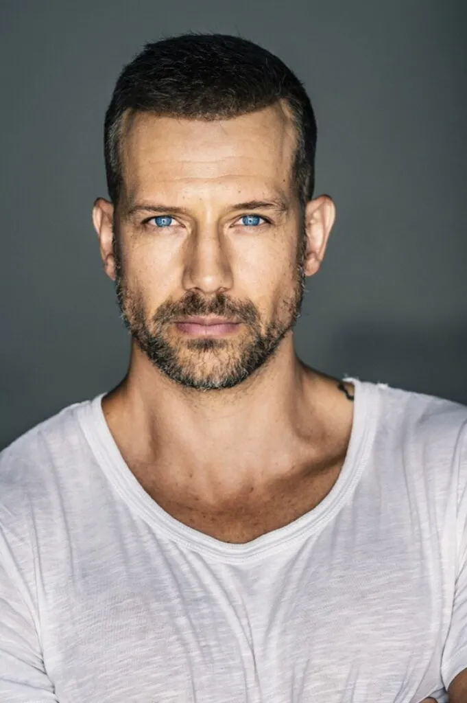 Hunky Jonathan Boynton-Lee chats to ZAlebs