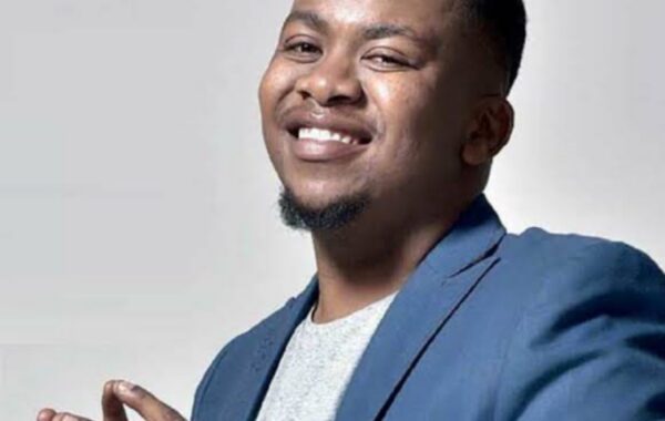 Are Tshepi Vundla And JR Engaged?