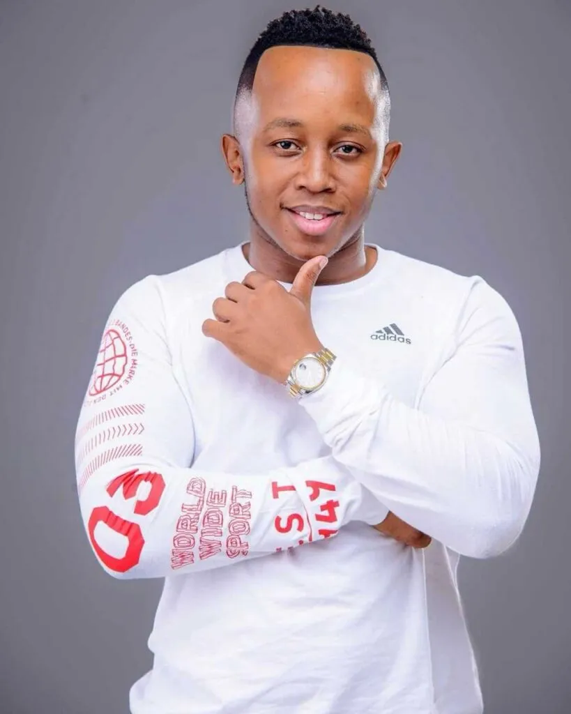 Junior & Ntando Reunite