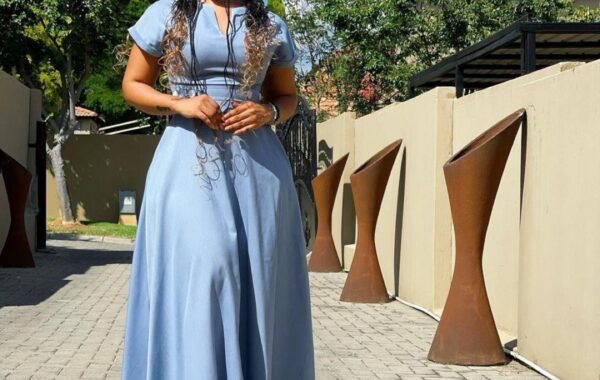 Keke Mphuti Gives Birth