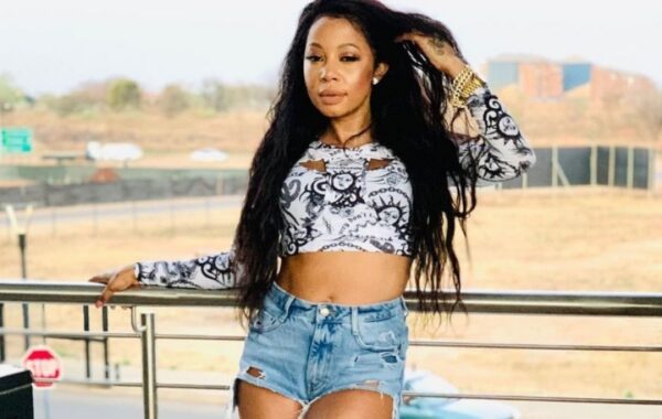 Kelly Khumalo now welcomed at Senzo’s funeral