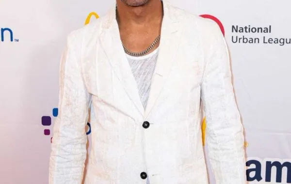 Kenny Lattimore