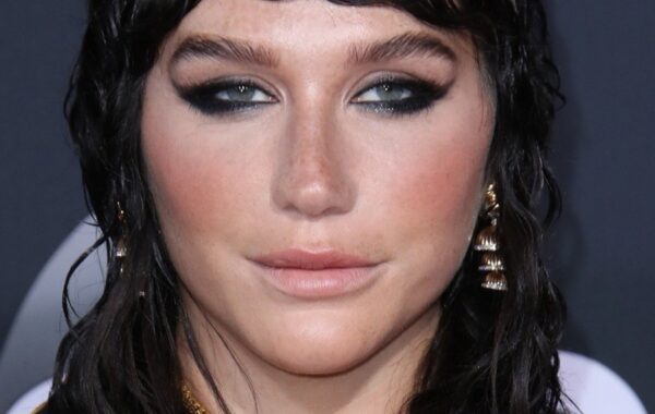 Watch Ke$ha’s C’mon Video Now