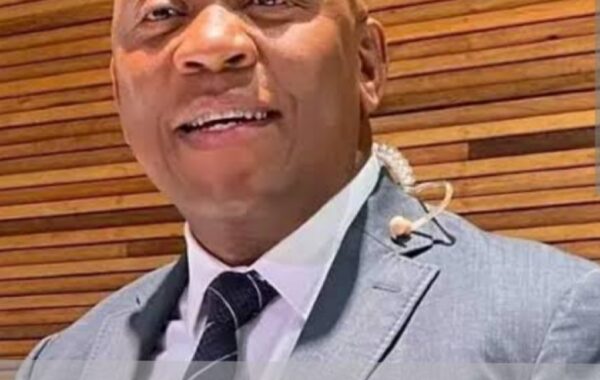 Linda Sibiya battles it out with UKhozi FM