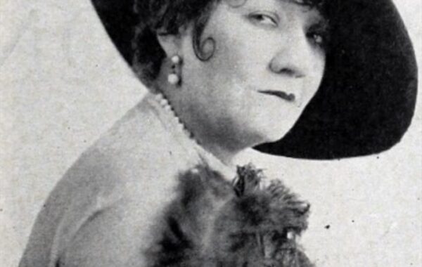 Louise Carver
