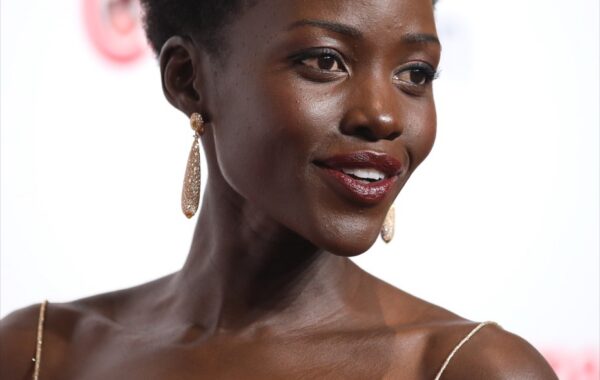 6 ladies who slayed the Oscars red carpet