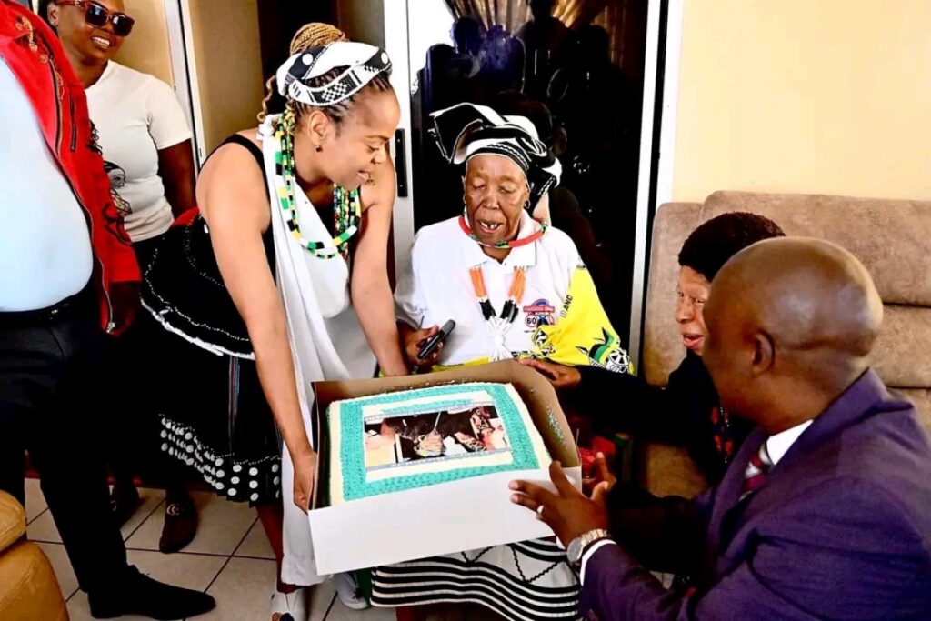 Koko Mantsha Gets Honoured!