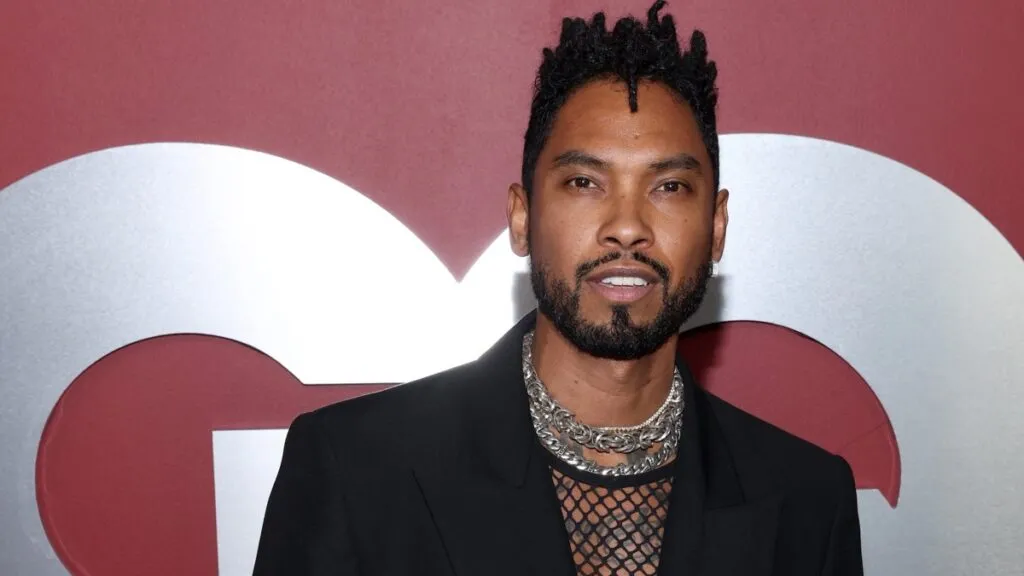Miguel Performs in SA
