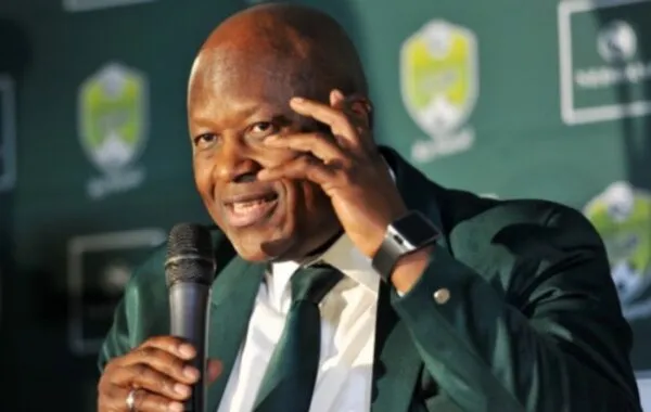 Mike Mangena