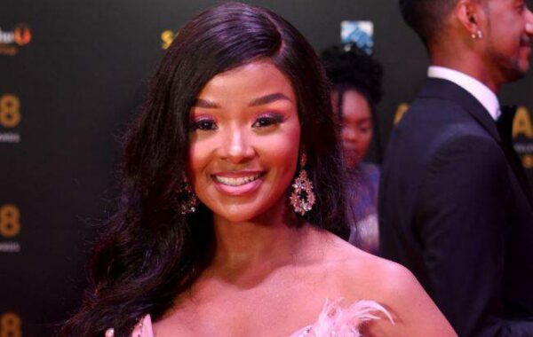Nonhle Thema shows off her natural hair