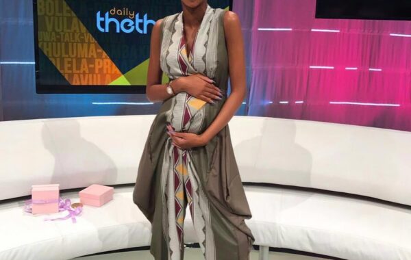 Ntando Duma’s sexy grocery store look causes a stir