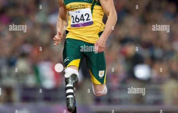 Celebs react to Oscar Pistorius’ 6-year sentence