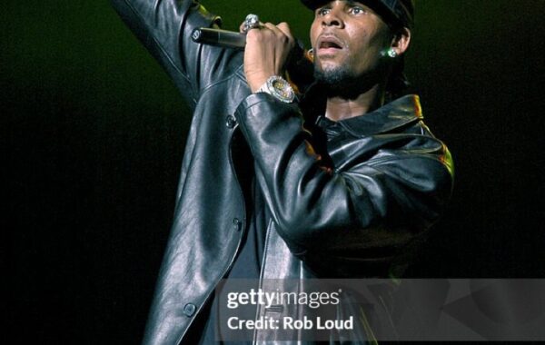 R.Kelly proves he is king of RnB