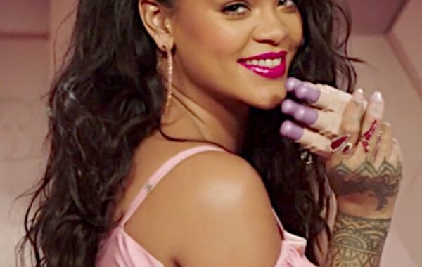Rihanna new Traditional Tattoo (moko)
