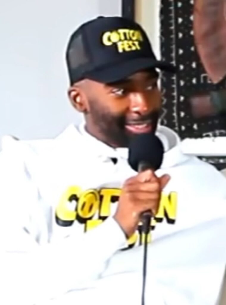 Riky Rick gets robbed