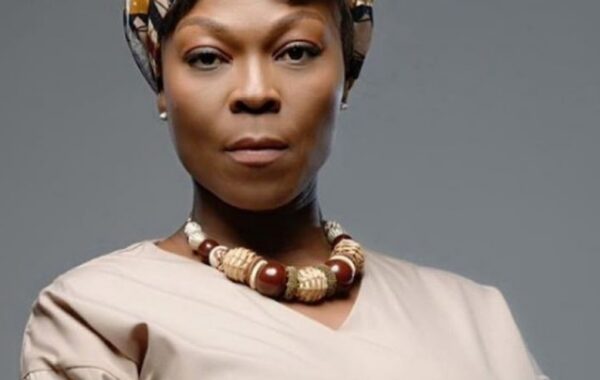 S’thandiwe Kgoroge: Vintage Queen