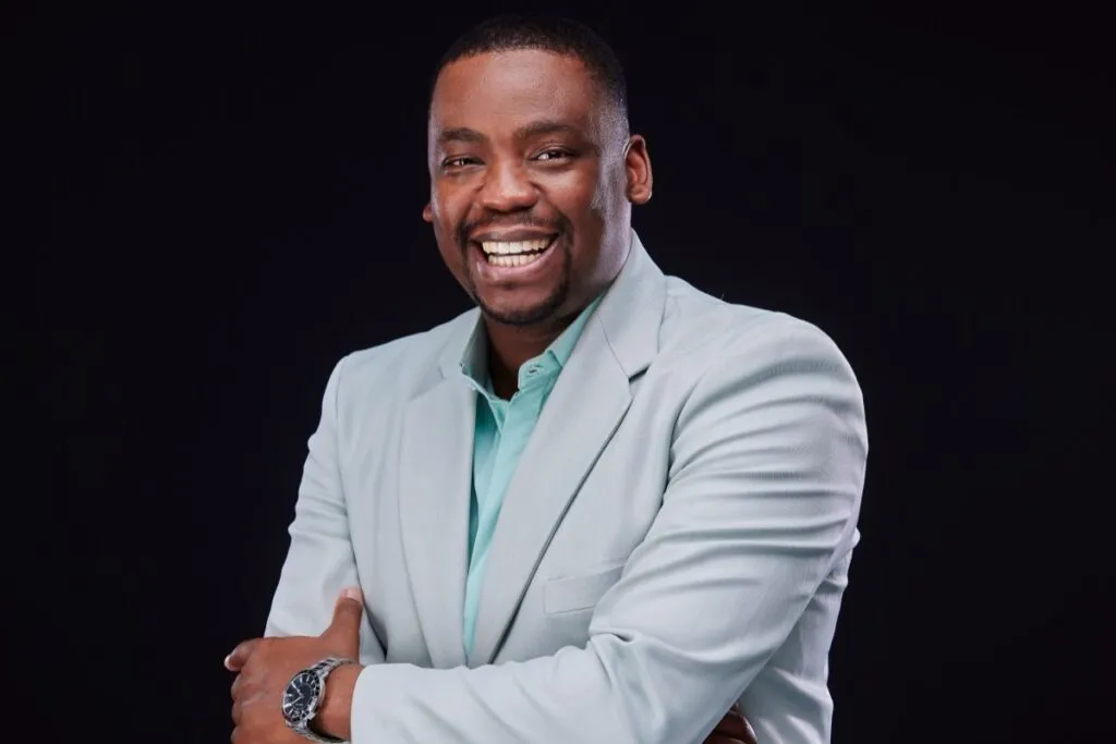 Joyous Celebrations’ Sbu Noah Mourns The Passing Of His Mother