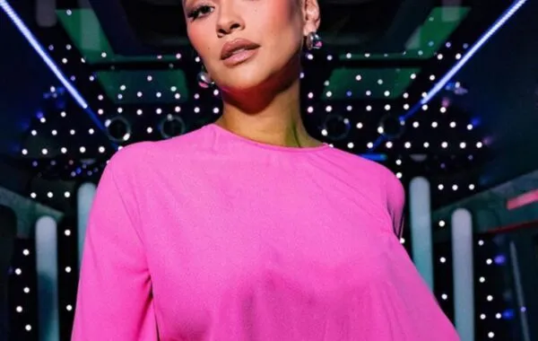 Shay Mitchells
