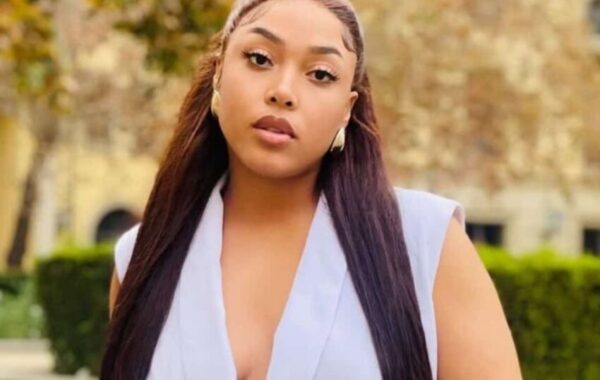 Simz Ngema’s backside breaks the internet