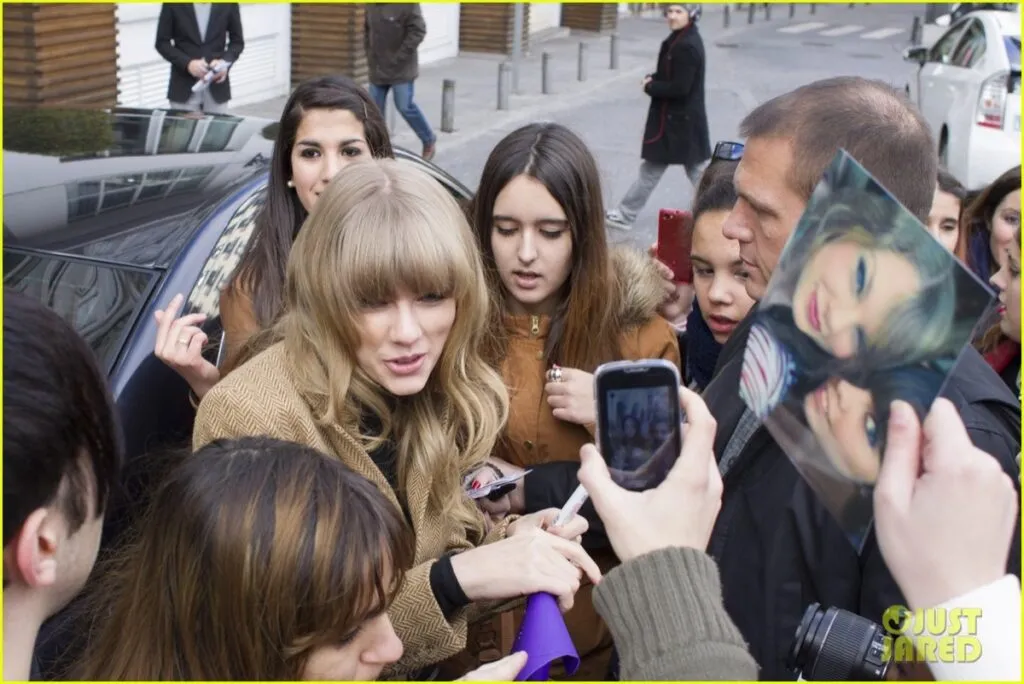 Taylor Swift Teams with Diet Coke