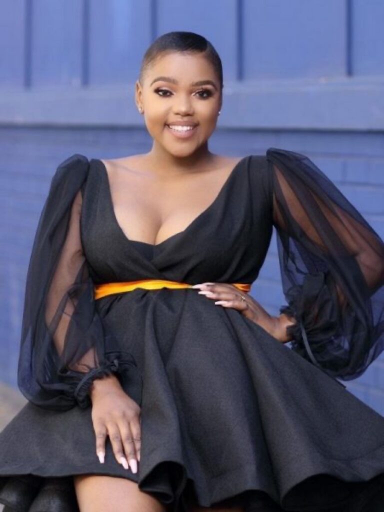 Thandeka Zulu Gives Back To The Less Fortunate