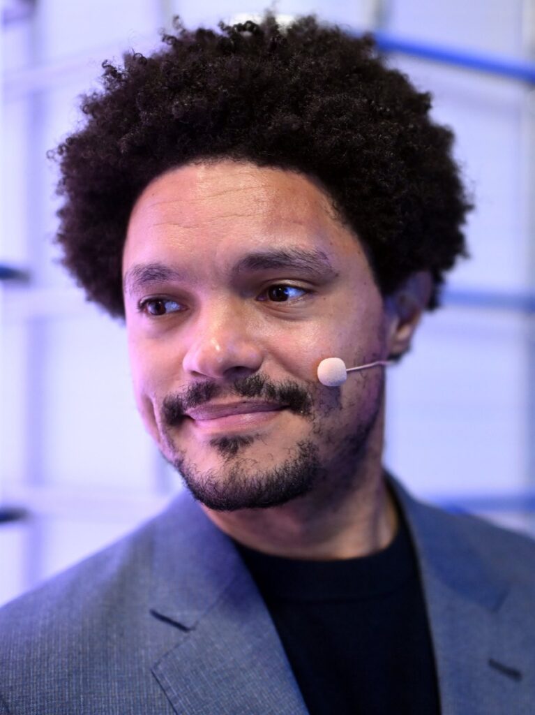 Trevor Noah & his girlfriend’s first pic together