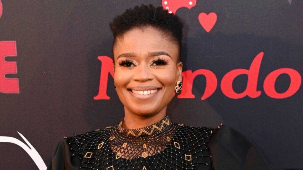 Tshedi Mholo Dumps Malaika