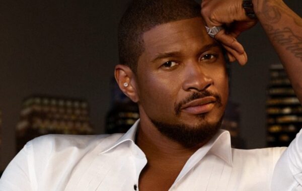 Usher gets offered vaginal cellphone charger?