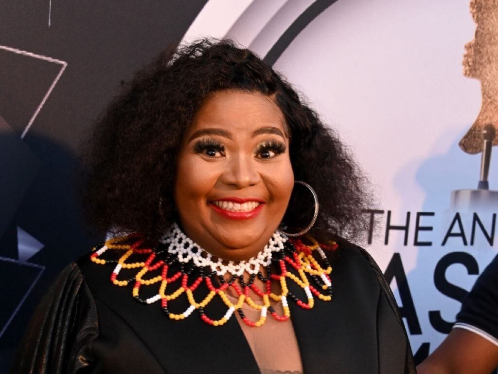 Winnie Khumalo Joins Her Daughter Rethabile On Stage At #DStvMVCA