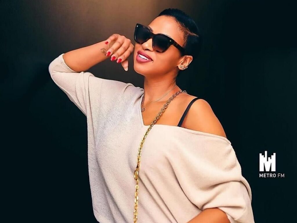 Watch Zonke’s ‘Reach It’ video